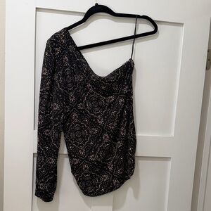 Elegant Black and cream One-Shoulder Top